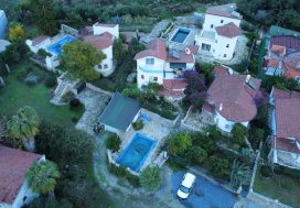 Вилла 3+1 с бассейном в Тюрклер, Аланья