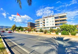 Коммерческое помещение 600 м2 в Кестель, Аланья