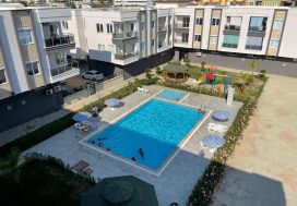 Квартира 1+1 в комплексе с бассейном, Конаклы, Аланья