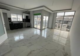 Квартира-дуплекс 4+1 в комплексе с бассейном в Оба, Аланья