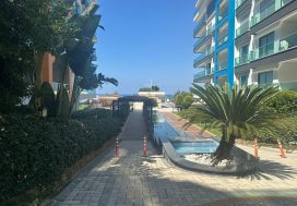 Квартира 1+1 в Аланье, район Карыджак (NT960) – 50 м до моря, богатая инфраструктура