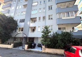 Продается квартира 3+1 в комплексе Etkin Apartmanı, Махмутлар, Аланья