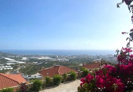 Продается дуплекс (двухуровневая вилла) 3+1 в комплексе Gold City, Каргыджак, Аланья