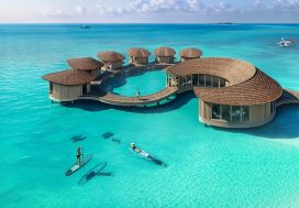 Ocean Front Villa 1+1 с бассейном и терассой в Radisson RED, Maldives