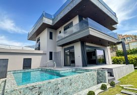 Продается Вилла 4+1 в комплексе Yagmur Villa, Каргыджак, Аланья