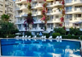 Сдается квартира 2+1 в комплексе Beyaz Altın Sitesi, Махмутлар, Аланья