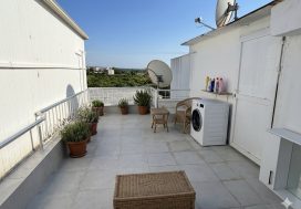 Продается дуплекс 2+1 в комплексе Kocatepe Tatil Sitesi, Тюрклер, Аланья