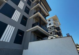 Продается дуплекс 2+1 в комплексе Dom Na More Residence, Авсаллар, Аланья